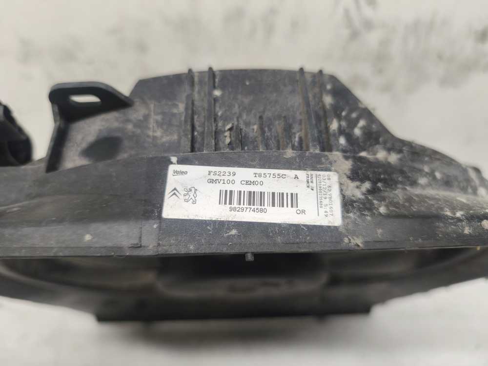 VENTILATEUR DE RADIATEUR CITROEN/PEUGEOT - Vue 3